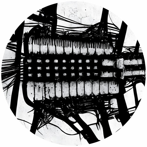 Syncom Data feat. Saara Soini - Rumpukone (Perc Remix) - Void+1