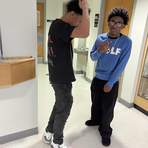 I DONT DATE ft nahziixo.wav