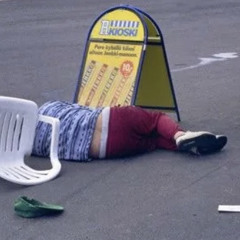 Nyrkkihauta (2022remastered)