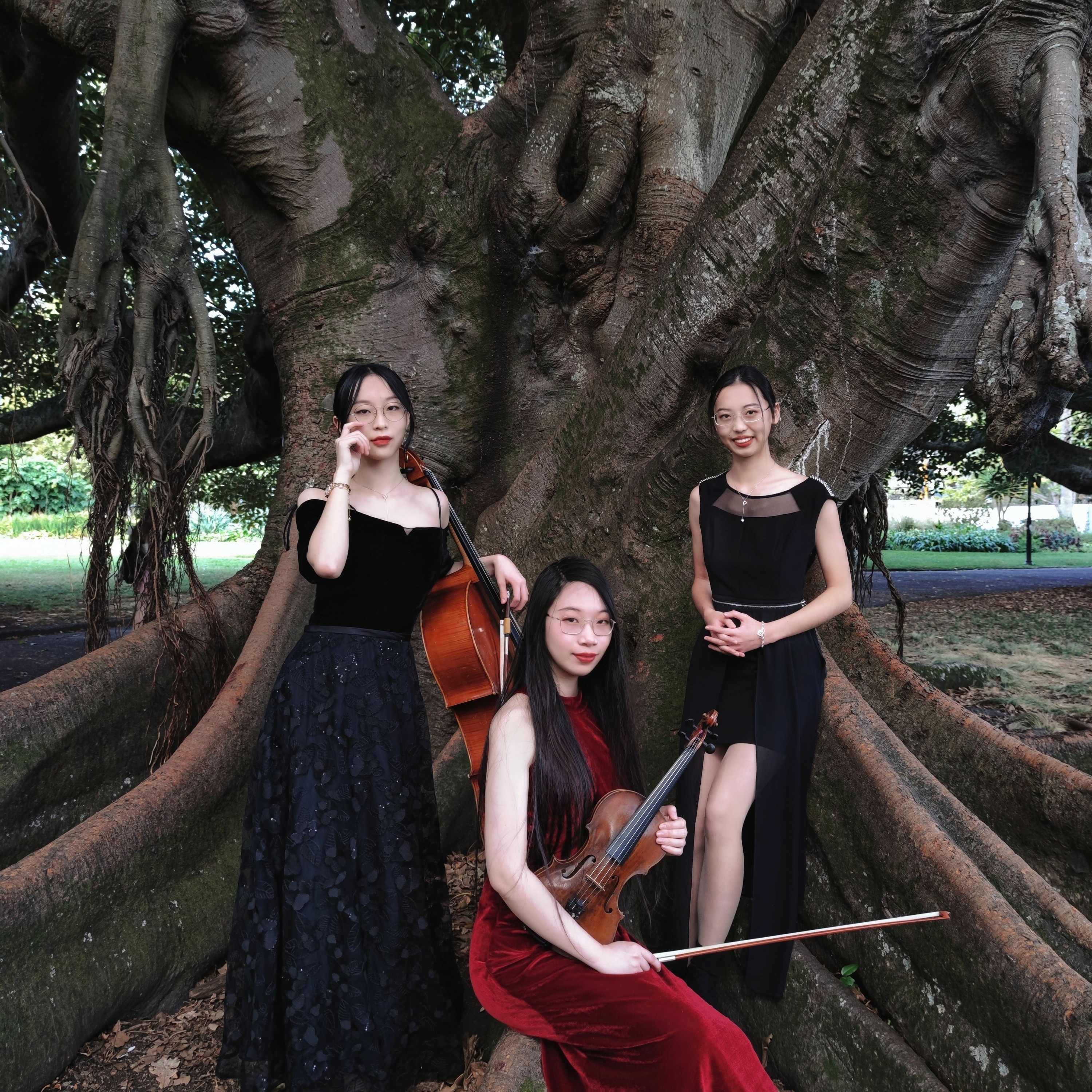 Buckminsterfullerene Trio present An enduring Spirit, 1 September episode artwork