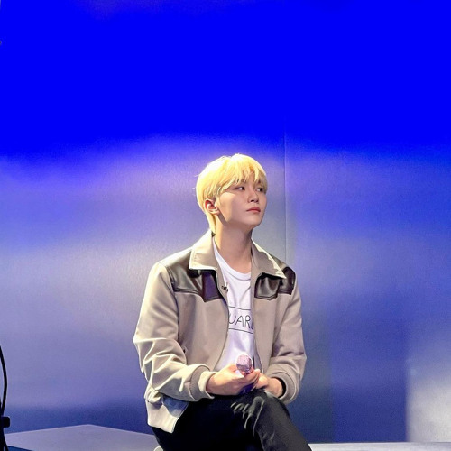 Seungkwan - Darling, Track 9, Tree, Traffic Light, The Dreamer's Dream, Sign of the times.mp3