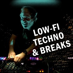 Low-fi, techno & breaks mix