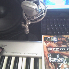 GRVHNTR  - Alone (feat. Mr KS, Sonaee, Rhodes & Lindos, Samy Says, Mo Didier)