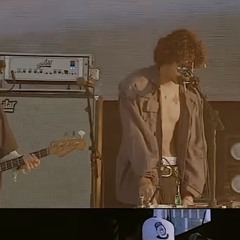 Dominic Fike ~ Yellow (Coldplay Cover) *Lolla '25 - Live* [8.3.25]