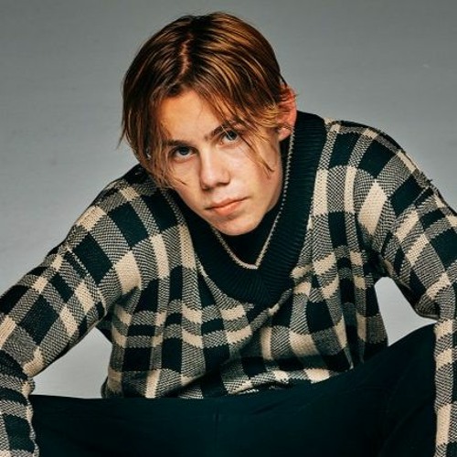 Stream The Kid LAROI Throw It Back (Unreleased) by ŚpækĒŹG Listen