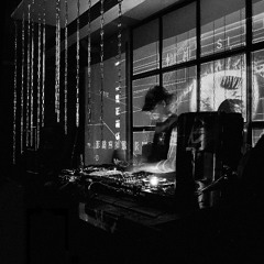 Air Traffic Control / Cast 003