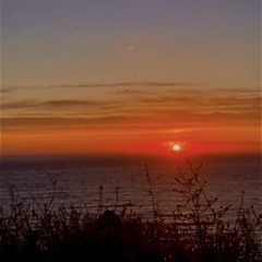 sunset ocean (pord.eeryskies)