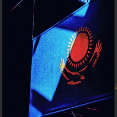 в кроссовках