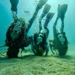 All Around The World x Slow Down Love (Mikey’s Remake)