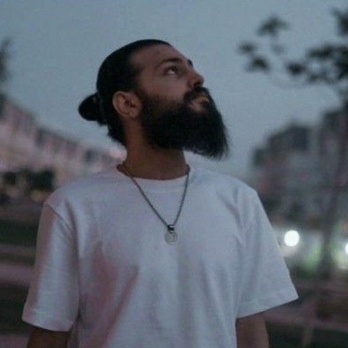 مُسلم - ضل سَـاتر 🖤🖤.