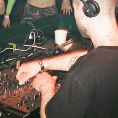 TRACKS