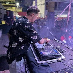 MTG - A MODA AGORA É SEXO SEXO SEM PARAR ( DJ WERIKY ) HIT KKKKK