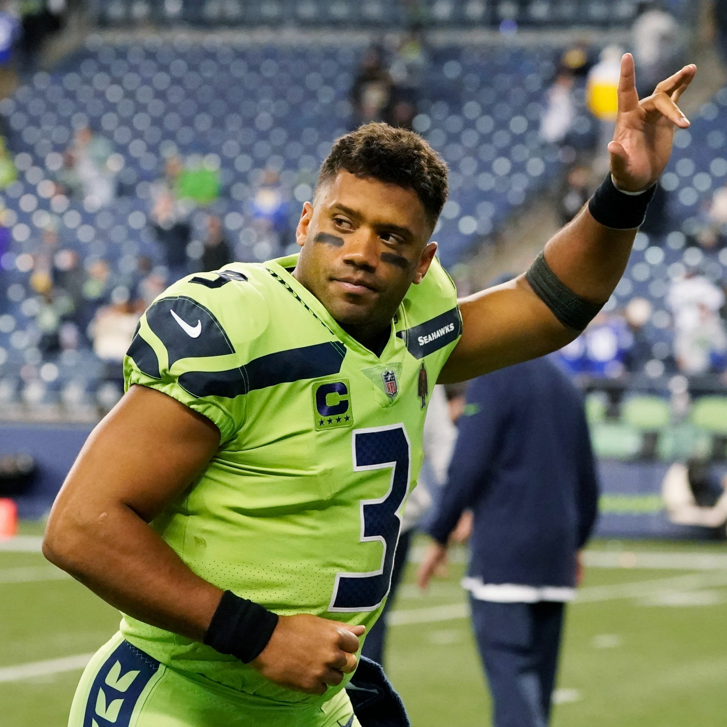 Ep. 219 -- Broncos make blockbuster trade for Seahawks QB Russell Wilson episode artwork
