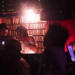 曲を書く自由 (feat. dowbull, nina)