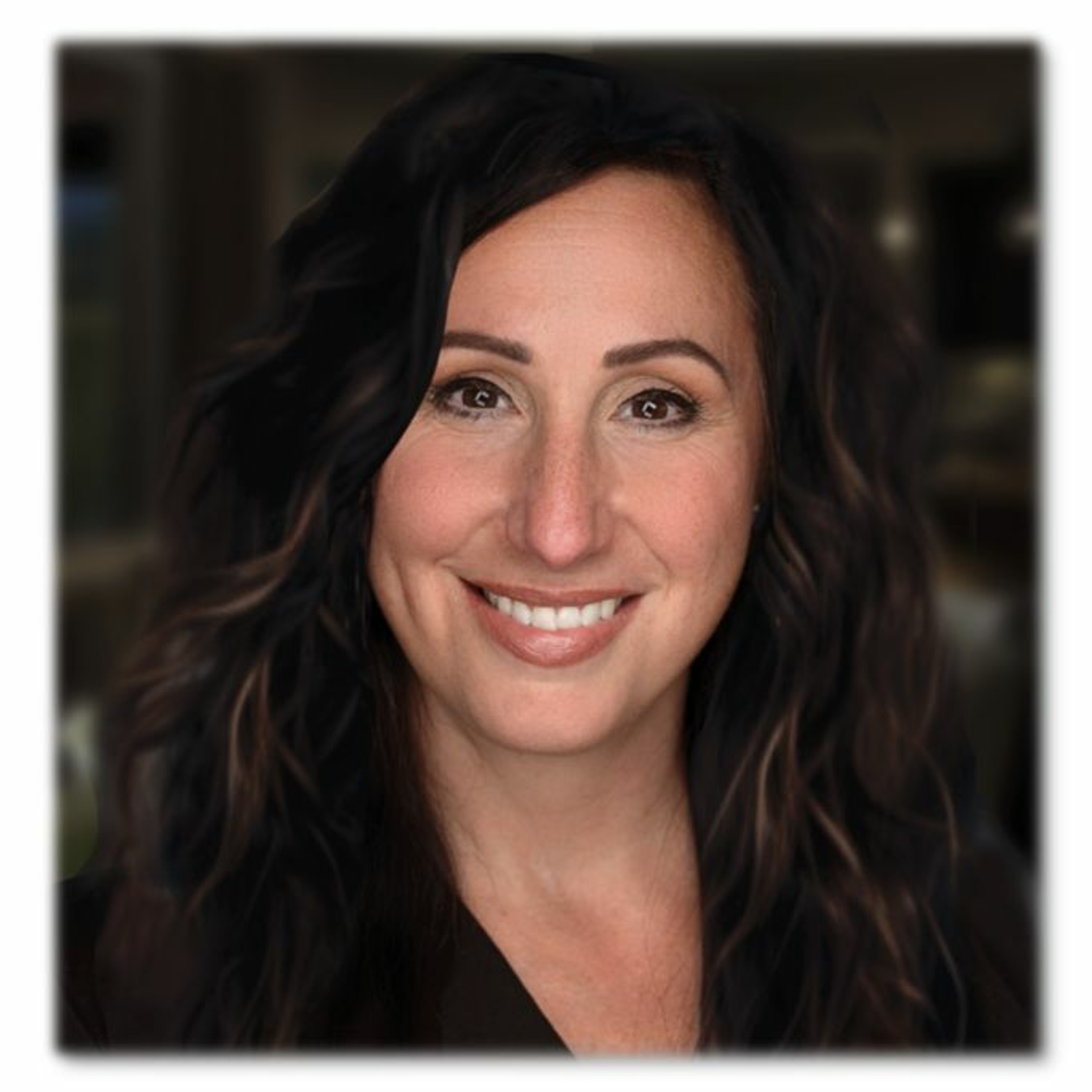 Roula Bakis: Artemis Realty & Design episode artwork