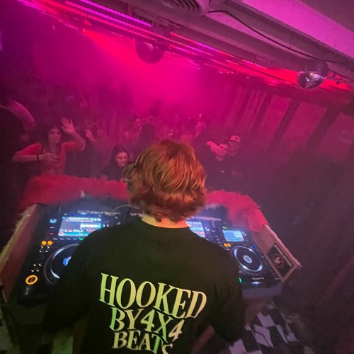 Accountants can mix too