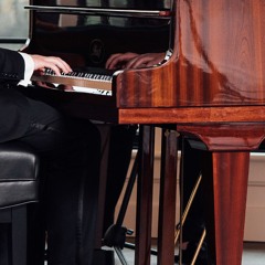 Moon River - Live String Solo - Piano