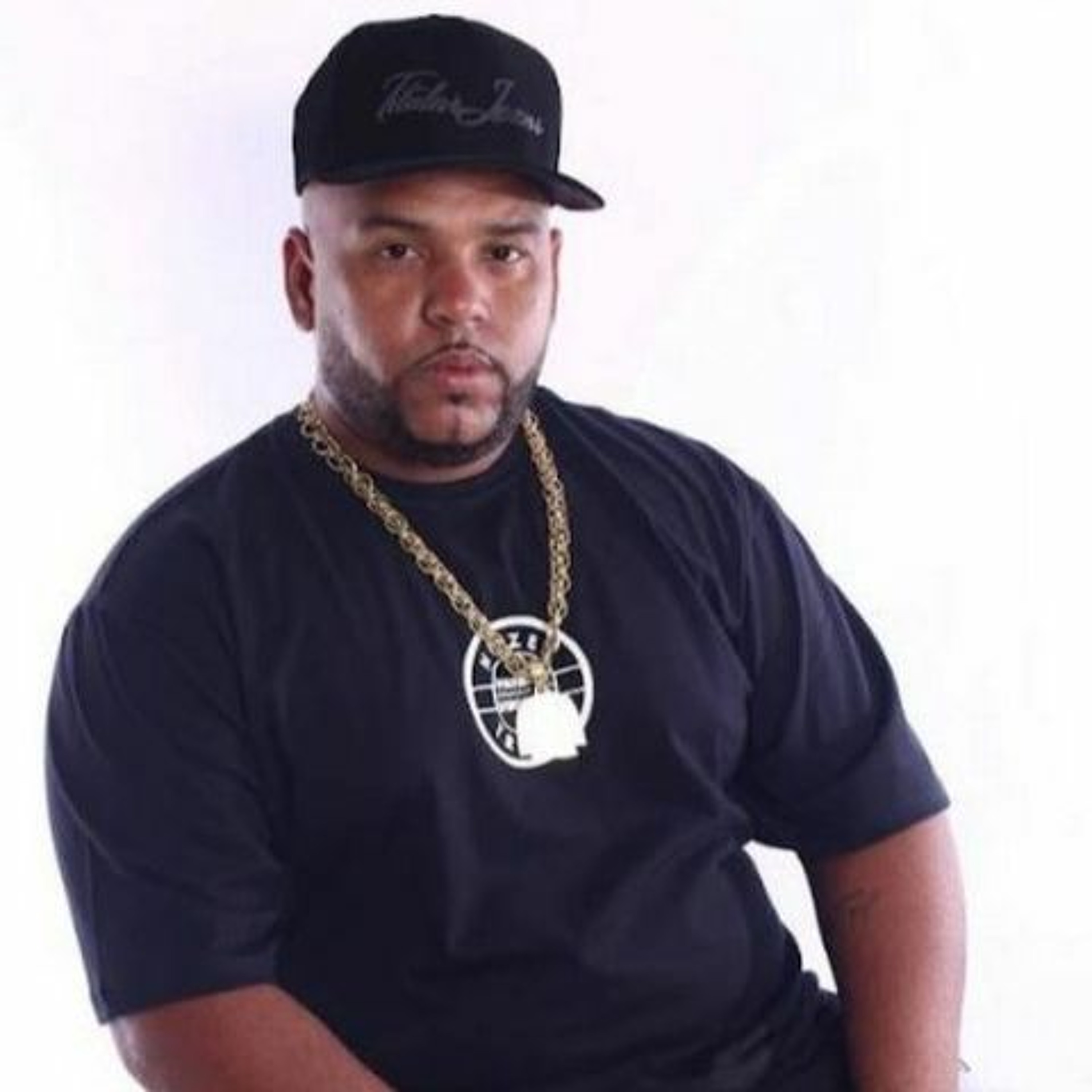 MC LEON - IH QUE ISSO, ELA NÃO QUER COMPROMISSO [ DJS LC DO MARTINS, PSICO & GB DO DICK ] LIGTH episode artwork