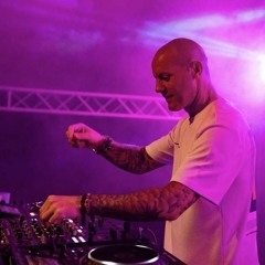 Fab EDM 01 25.WAV