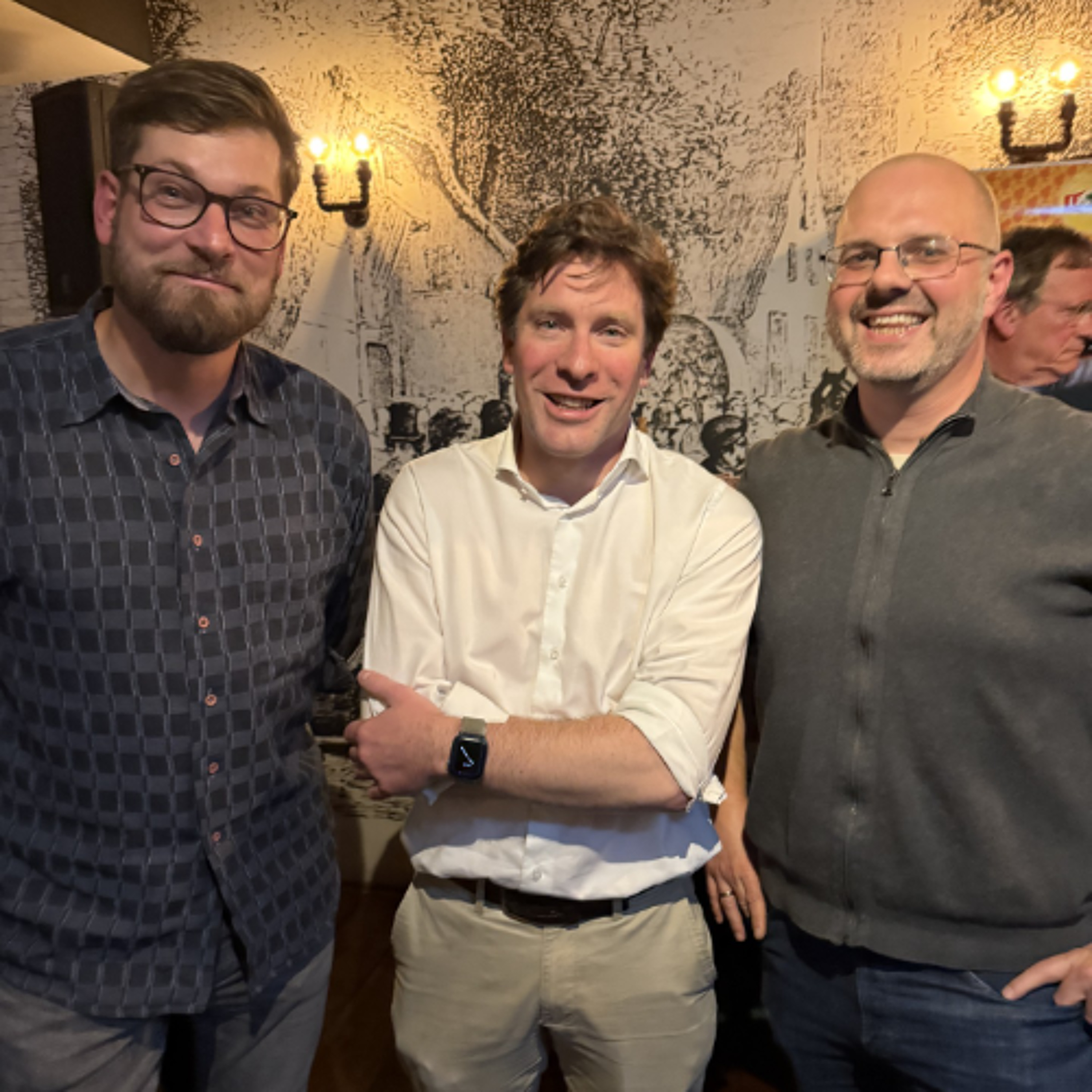 2025 - 10 - 29 Albert Deuzeman (GroenLinks), Arnold Posthuma (PvdA) en Bart van Horck (CDA) over de exit polls verkiezingen Tweede Kamer episode artwork