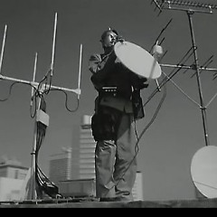 Earth Human - DREAMCASTER64 Ft. Lady G & Queen Ifrica