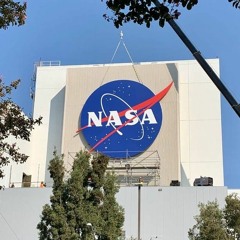 𝙼𝚒𝚌𝚑𝚊𝚎𝚕 𝚁𝚎𝚢𝚗𝚘𝚕𝚍𝚜 - 𝚂𝚒𝚡𝚝𝚢 𝚂𝚎𝚌𝚘𝚗𝚍 𝙲𝚘𝚖𝚖𝚎𝚛𝚌𝚒𝚊𝚕 1 (Slowed + Reverb)