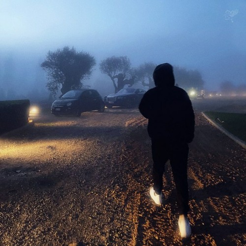 Кто-Нибудь Знает, О Чем Эта Песня?