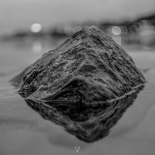 Pablo Bolivar & Alexandra Savvidi - Same Shore (Ambient Version)