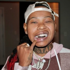 DJ DAGWOOD-VS KAMARIHAZE-STRAP THAT BITCH