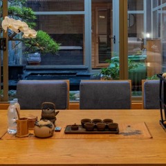 hom qua quy moc khoc