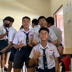 FUNGKOT LARISA PERGI LAH KAU PERGI