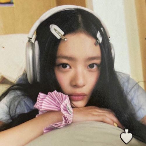 Stream kali uchis la luz (fín) [sped up / nightcore] by gabe Listen