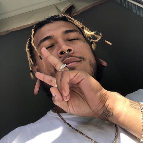 please dont go, but i wont make you stay *vitals*