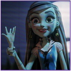 Fright Song - 𝕸𝖔𝖓𝖘𝖙𝖊𝖗 𝕳𝖎𝖌𝖍 (slowed+reverb)