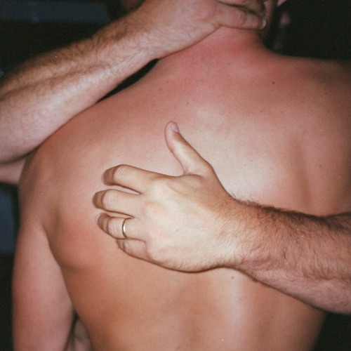 I found a guy in a dark room, took some G, fell in love. It was a soft night of confusion.