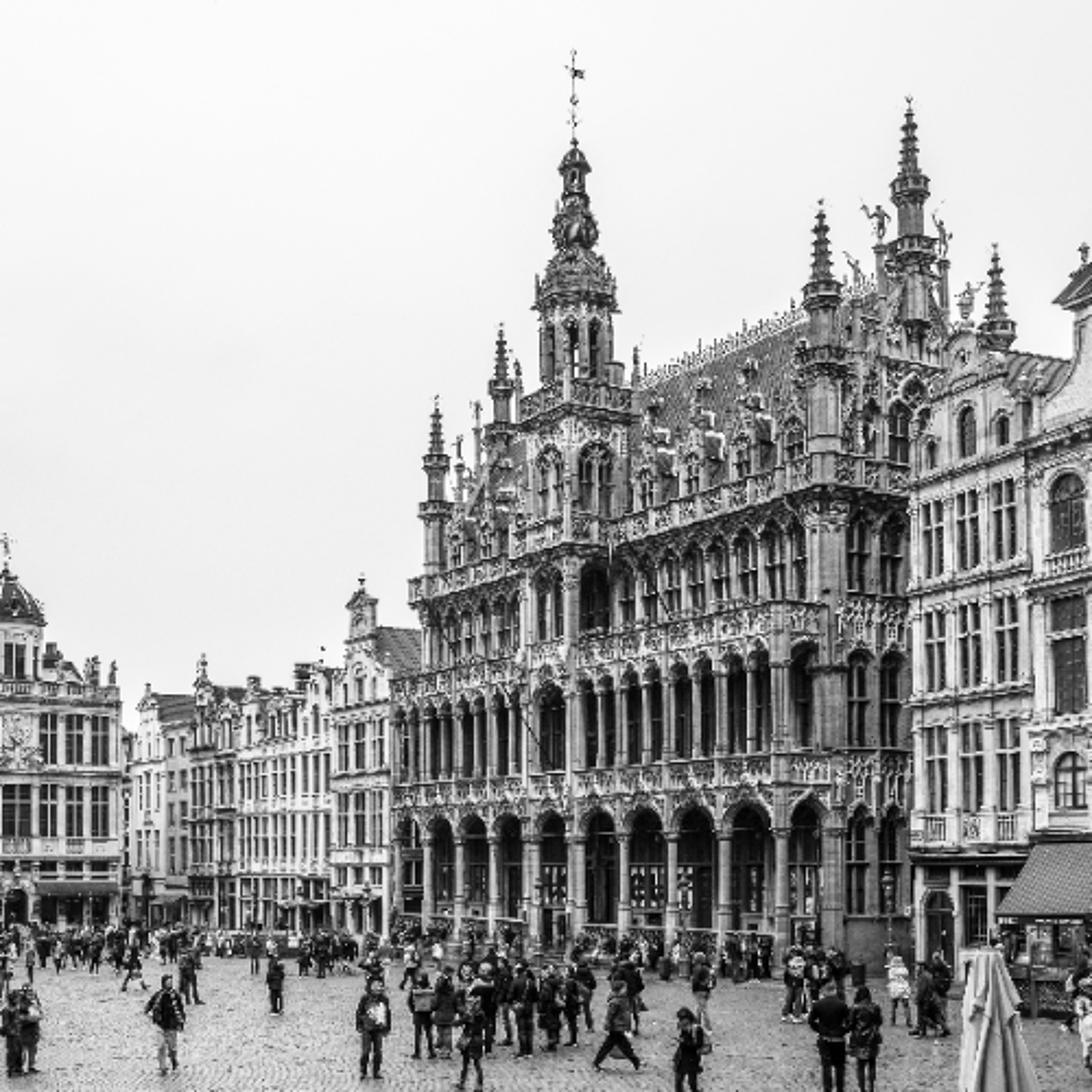 Antisemitism In Both Europe & The US - The Jay Shapiro Show