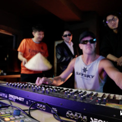 Anh Em Lohi5 Lả Lướt Trên Con Beat Nhật (ft. Jakob Gunnarson) | LOHI5 MORNING CYPHER #5