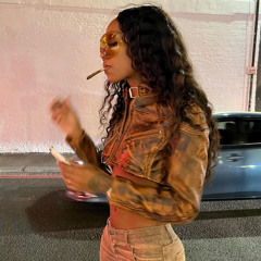 my left eye still on lisa, confessions from a thug ;P (prod. by Milanmadeitfr)