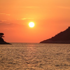 Sundown - let's celebrate the end of sommer