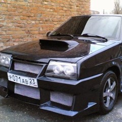 Мальчик на девятке