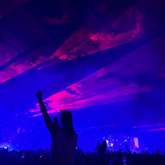 SLADEMUSIC : Waterfalls X ID X Heaven takes you home