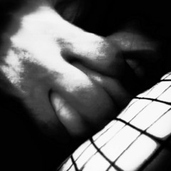 ………….thequeenisdead.