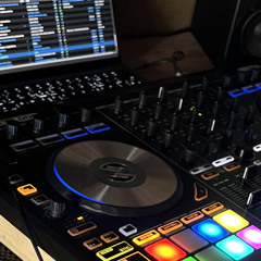 August 2022 Mix