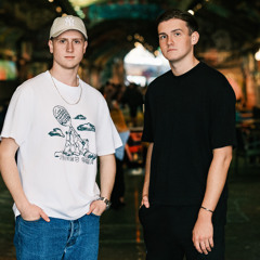 Look Right Through remix (FREE DL) - Max Volume & Leary