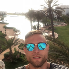 Novelistguy B2B SBK bbc radio1Xtra  DnB .mp3