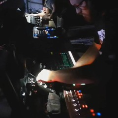 Live @ Fraka-C / 023