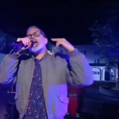 Spaccala tutta    feat. Sauxy