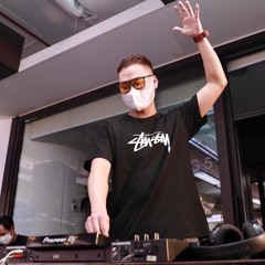 Hand Up vol 6 - HouseLak - DJ TiaTo - 07.6883.6883