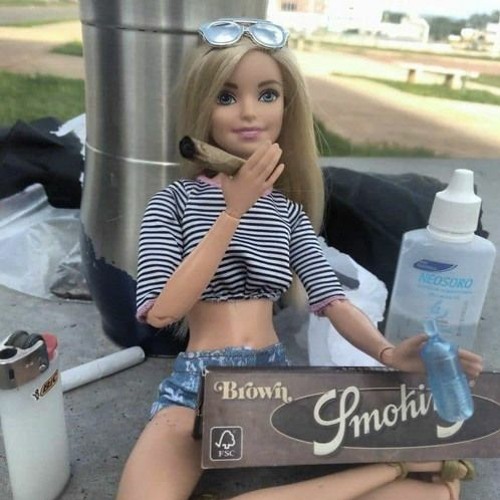 MTG - BARBIE NOIA VS VOU PENETRANDO [ PROD. PH SHEIK ] MC MAGRINHO E MC FAHAH