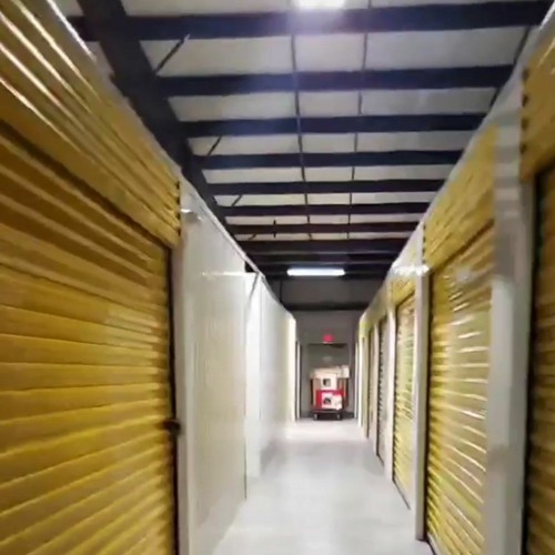 SLXTTYCATX - The backrooms ft.UND3VD888 [prod.core_kid]